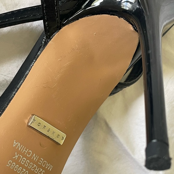 Strappy Heeled Sandals - Picture 4 of 5